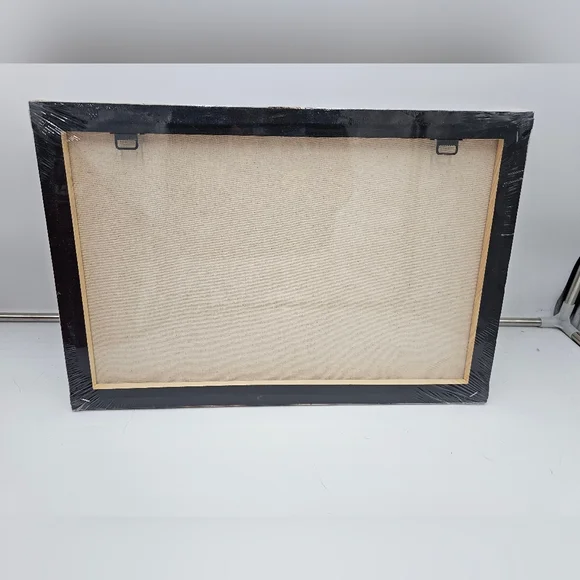 Print Canvas Angel in Boots She Confidently Trusts the Lord to Take Care of Her - Picture 2 of 2